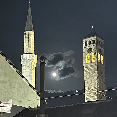 Luxury - 50 M From Old Clock Tower *